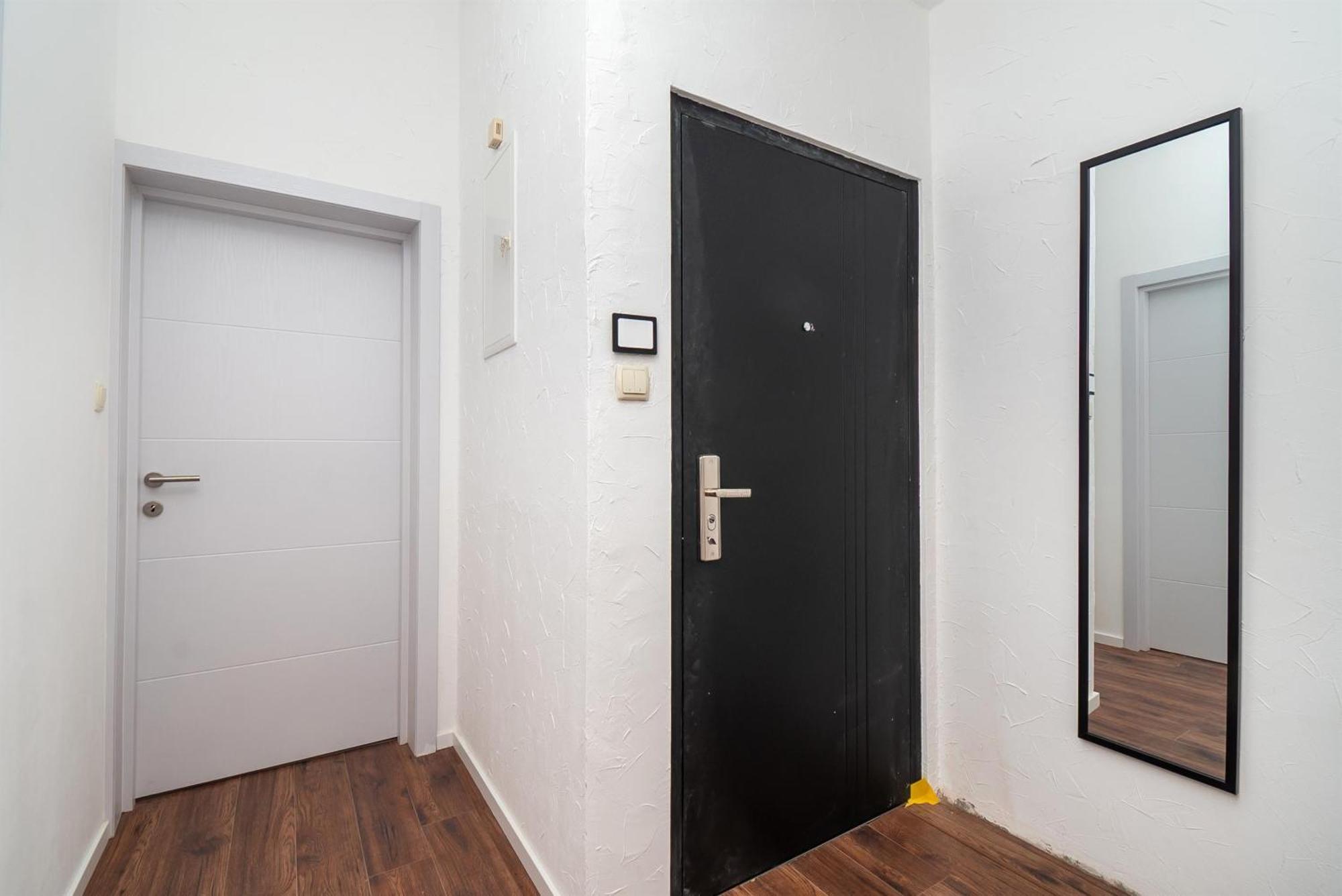Apartments And Rooms Mladen Vodice Rum bild